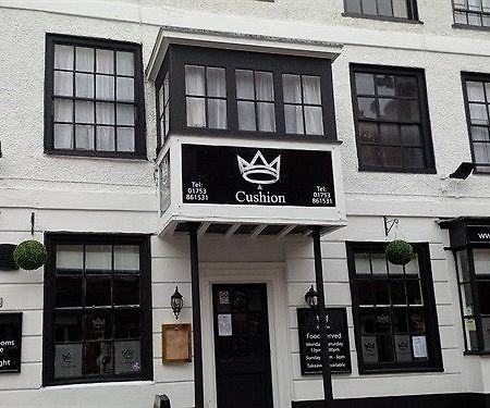 Hotel The Crown And Cushion Windsor Exterior foto