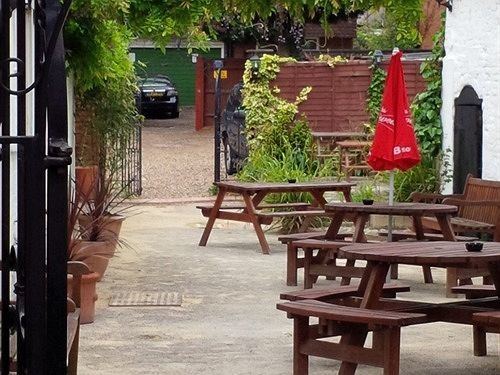 Hotel The Crown And Cushion Windsor Exterior foto